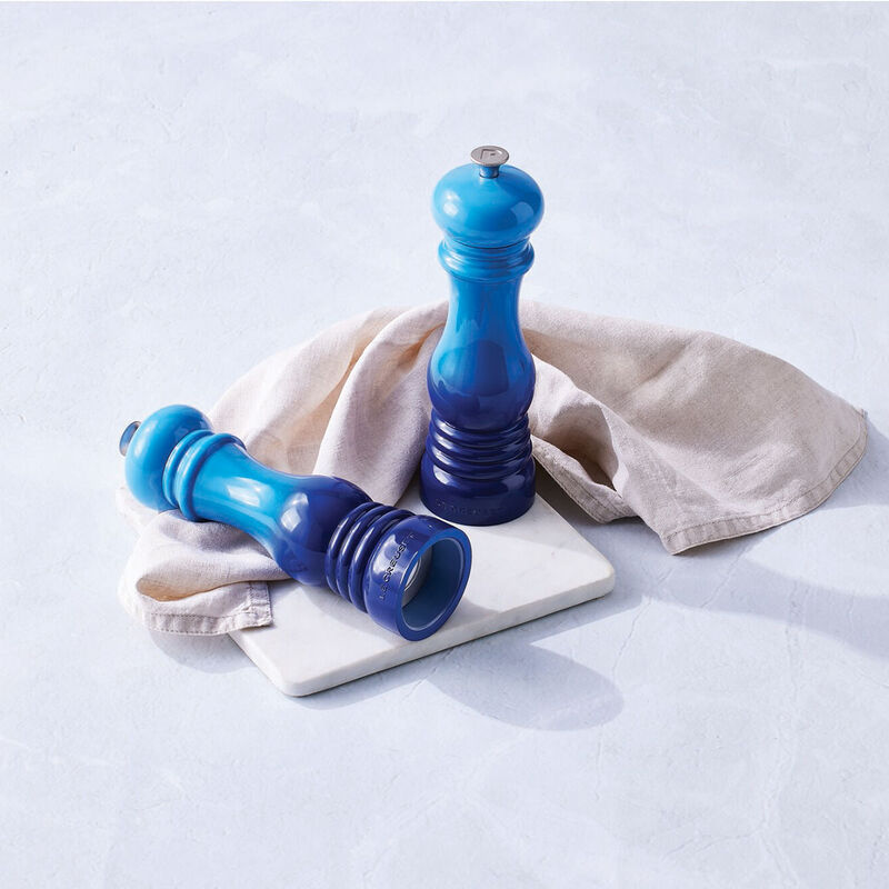 Le Creuset Pepper Mill image number 1